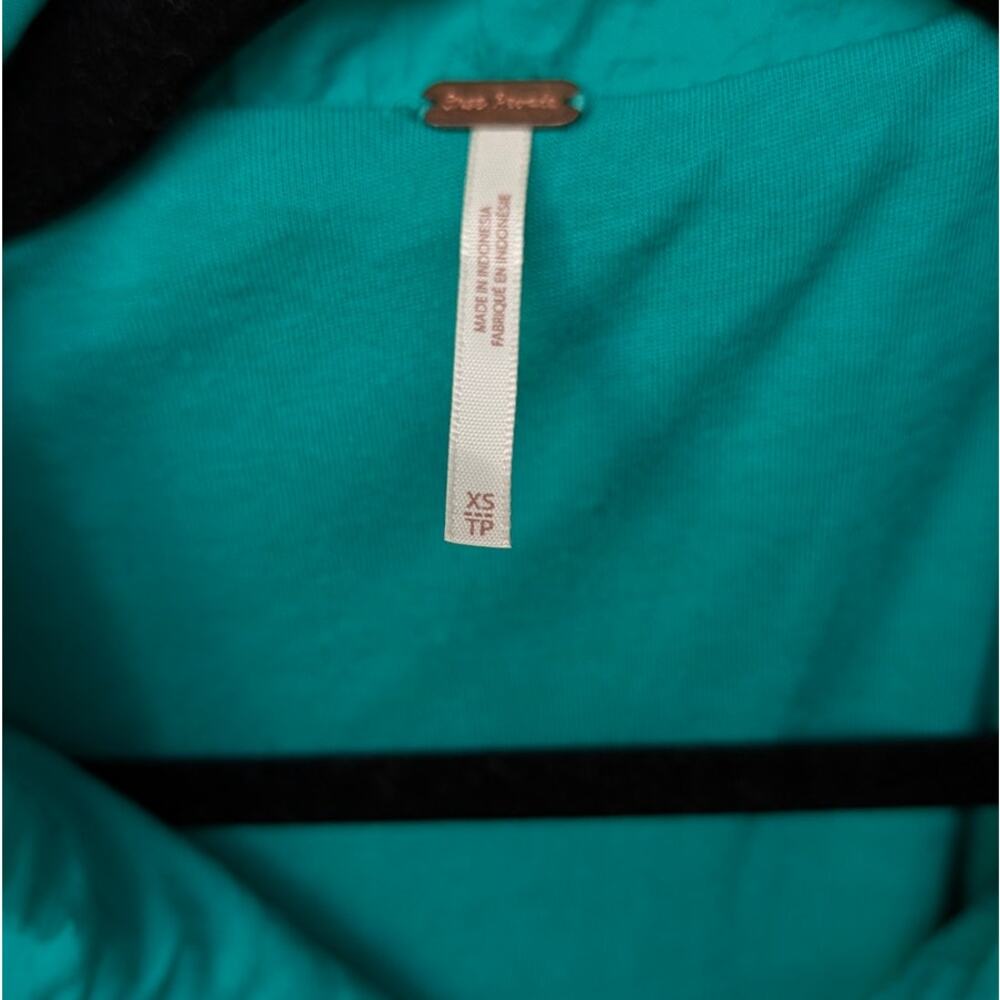 Free People Teal Now or Never Bomber Bubble Windbreaker Jacket, size XS - Picture 4 of 8